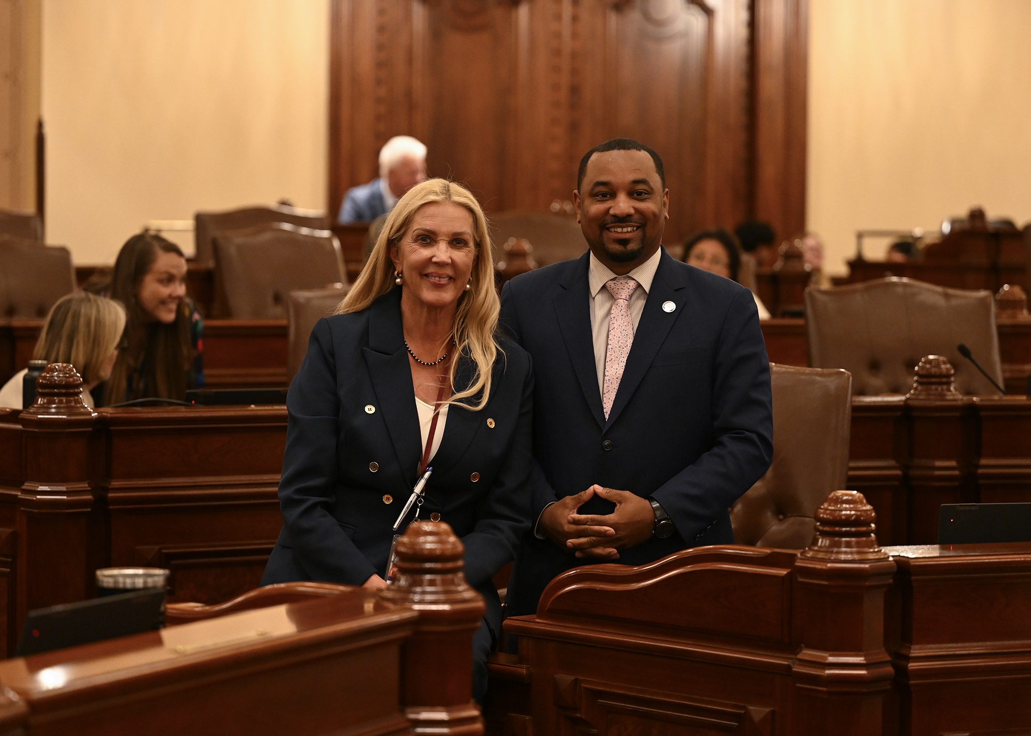 Senator Sue Rezin and Senator Willie Preston on the Senate Floor.